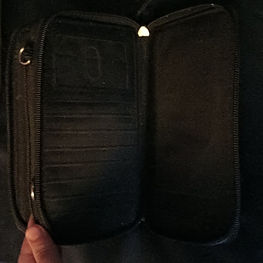 Wallet - Picture 3 of 3